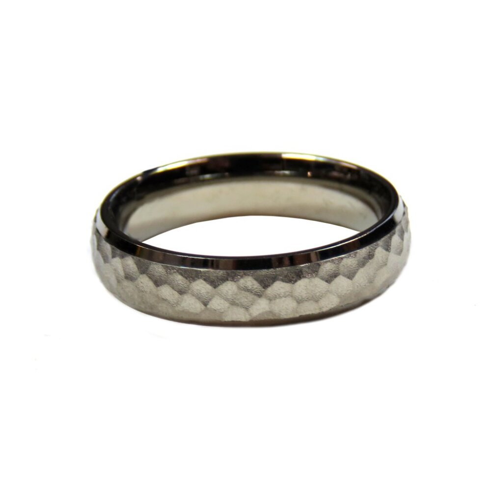 Inox Men's Stainless Steel Hammer Finish Ring